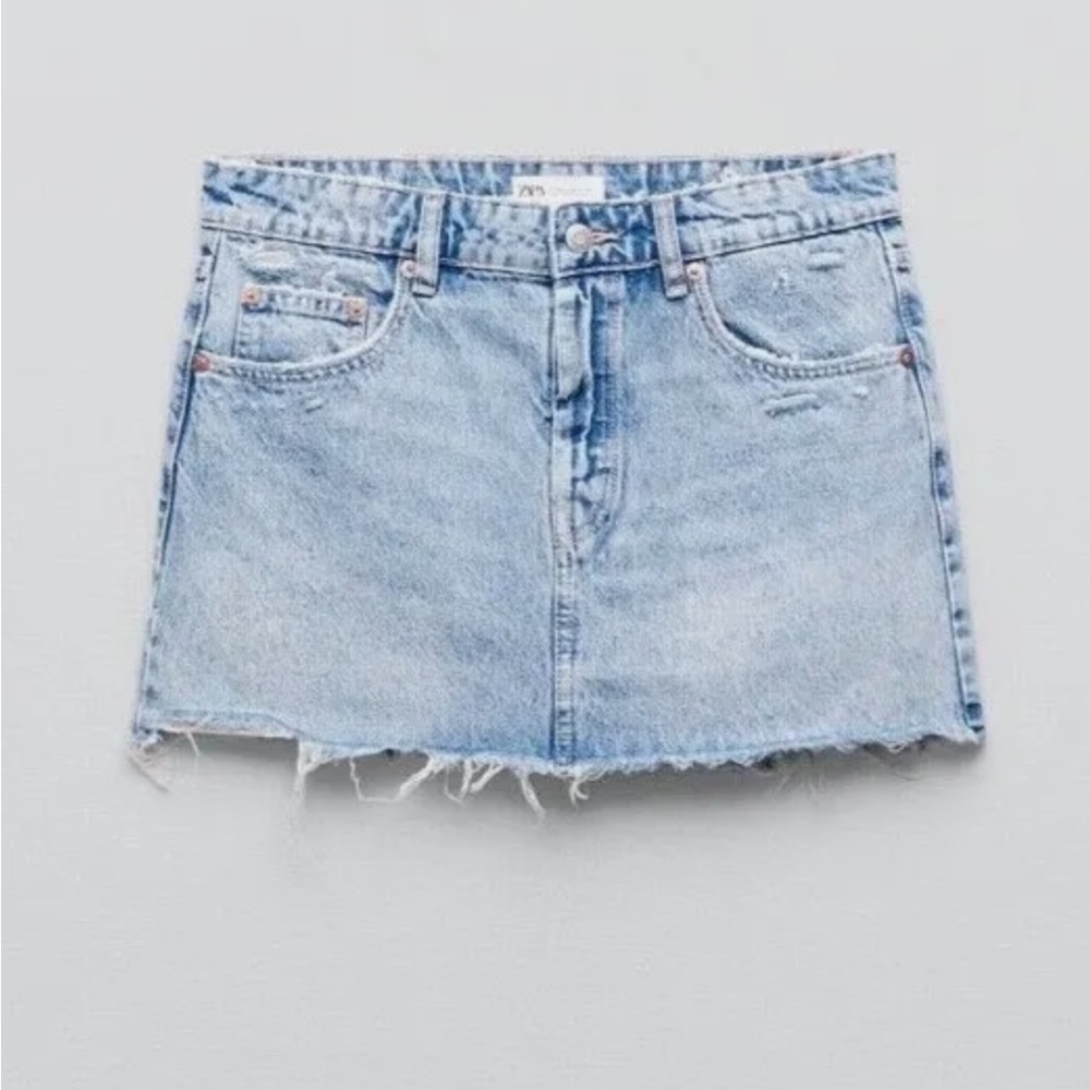 Mid rise denim jean mini skirt Zara size Medium (M)